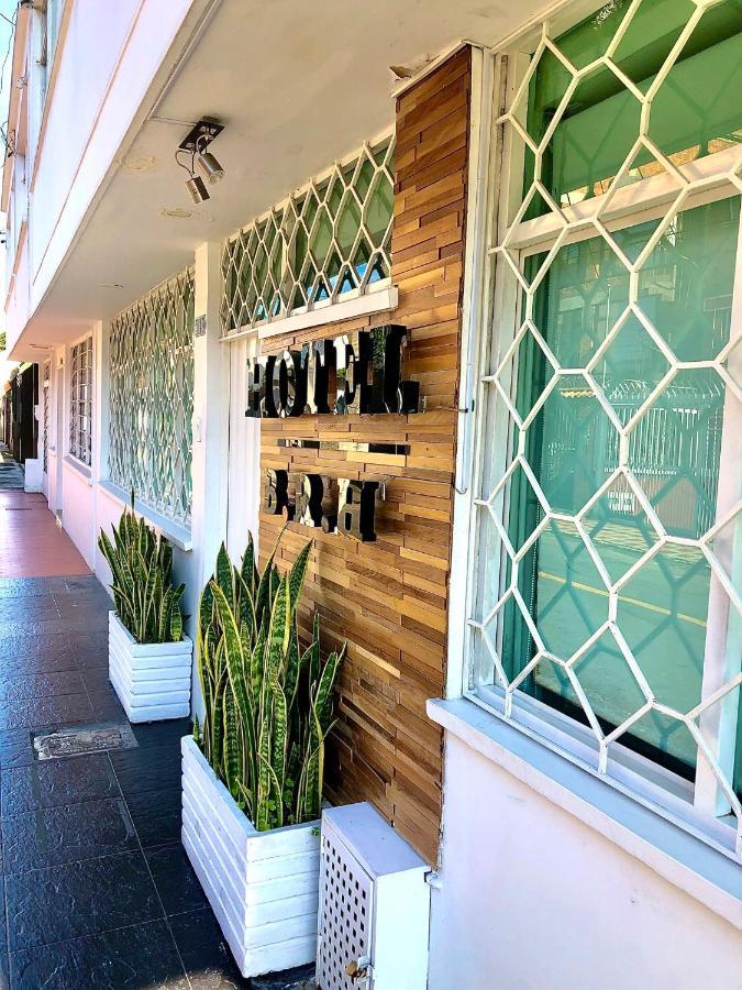 Bogota Rooms Heroes Exterior foto